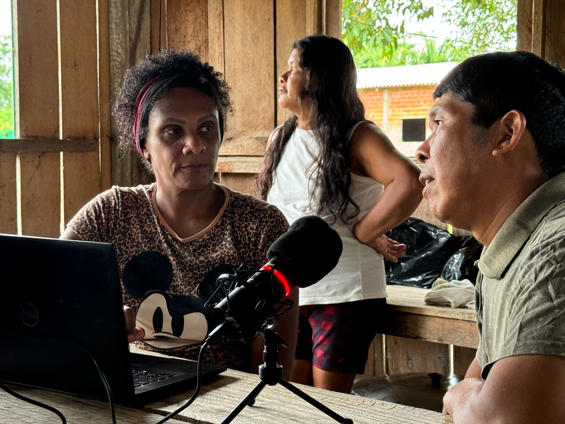 Mother-tongue speakers translating and recording Scripture together