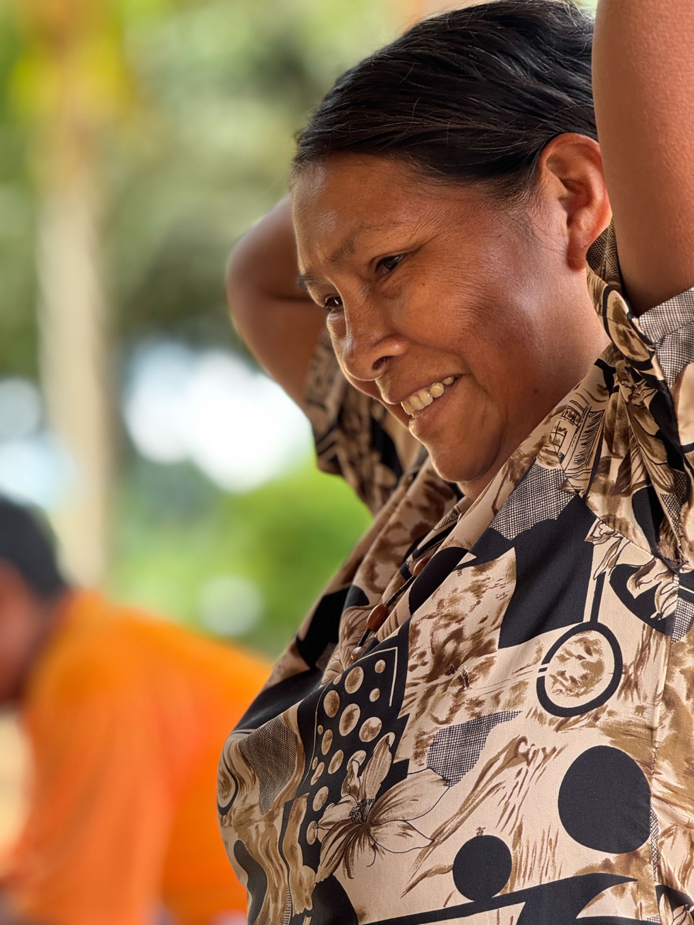 A mother-tongue speaker during a Bible translation field visit in Brazil